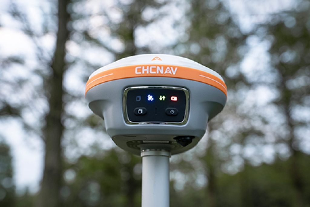 i89-pocket-sized-visual-receiver-chcnav
